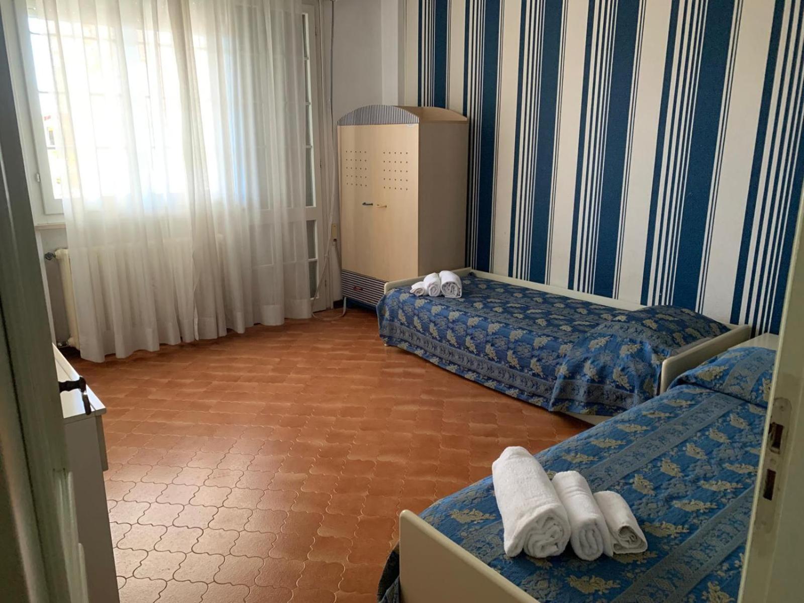 Hotel Panoramic Riccione Bagian luar foto